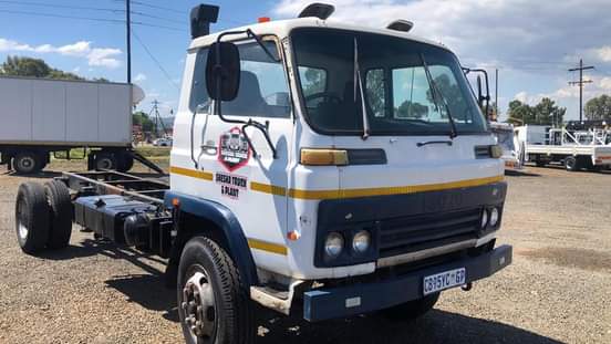 Khosi L.