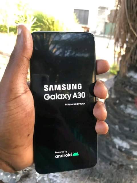 samsung a30s