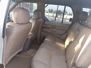 A picture of NISSAN PATHFINDER 2002