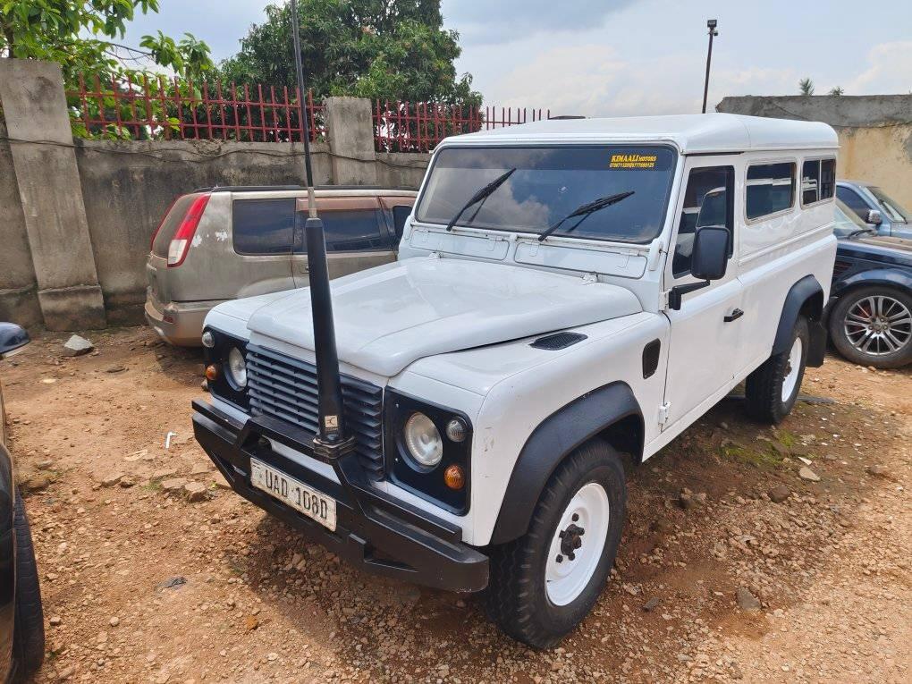 A picture of 1990 Land rover 1990 22222