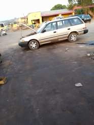 A picture of Toyota Corolla wagon automatic transmission first body pan is available