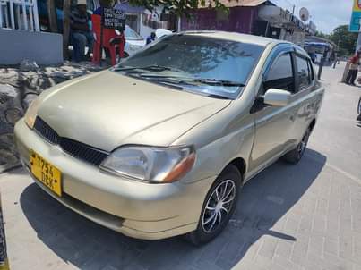 A picture of TOYOTA PLATZ ON SALE 0628 190 101