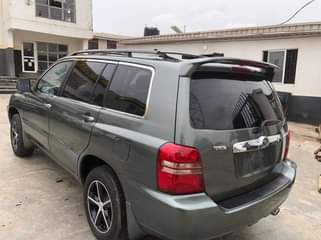 A picture of 2003 Toyota Highlander