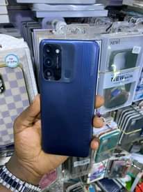 A picture of Tecno spark 8c