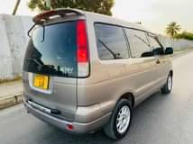 A picture of NOAH SR40