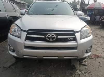 A picture of TOKUNBO Toyota Rav4 YEAR MODEL 2010 TRANSMISSION Automatic CONDITION Buy