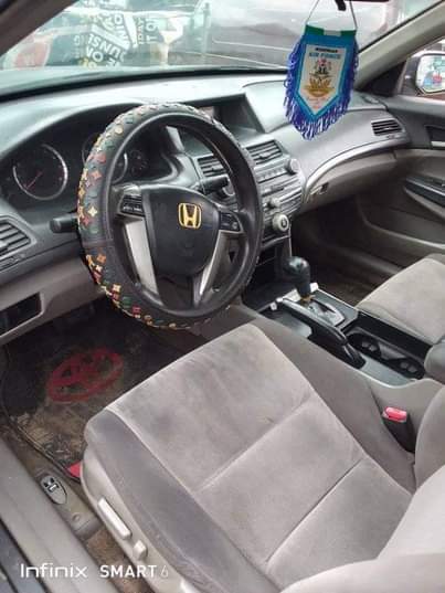 A picture of 2008 Honda 08 V4