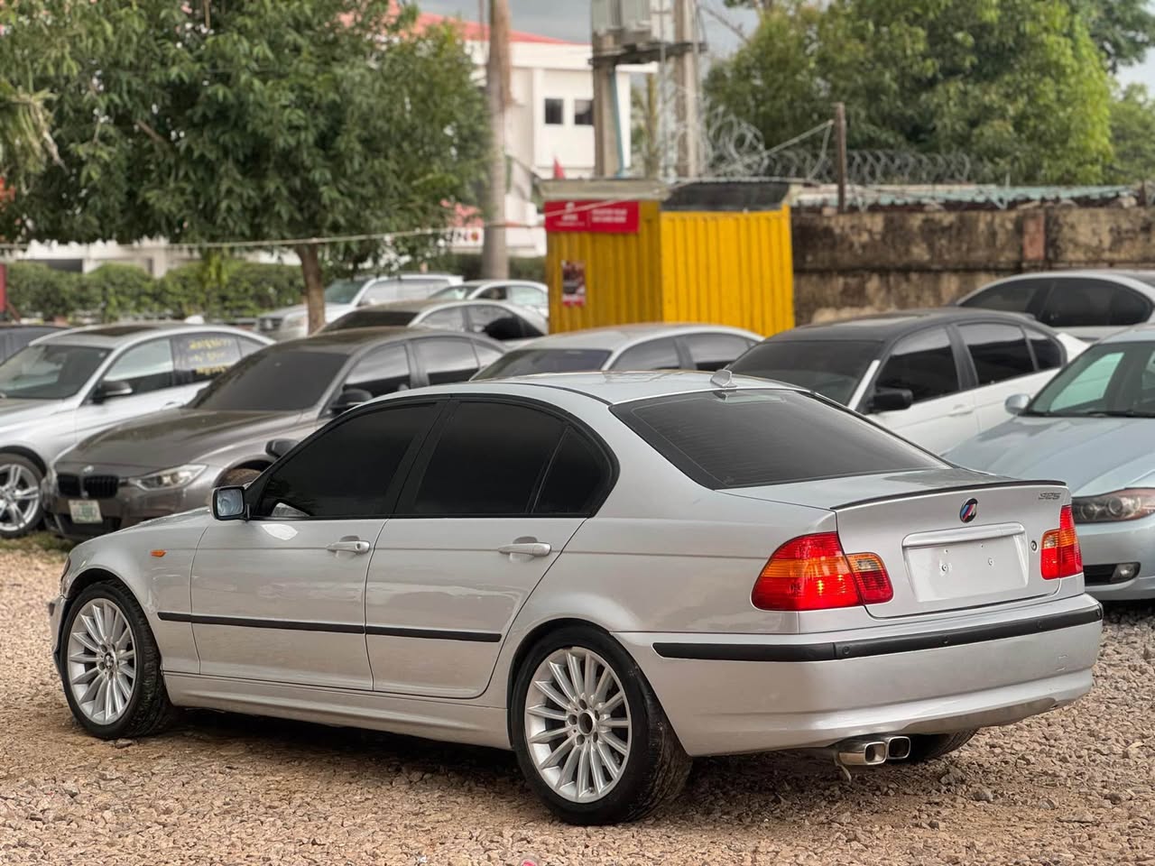 A picture of BMW E46