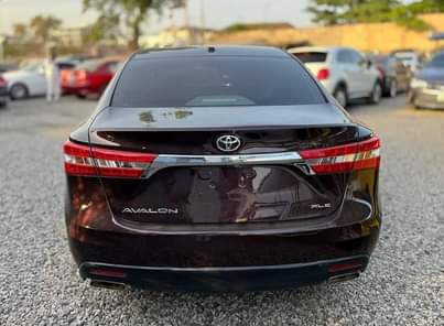 A picture of TOYOTA AVALON XLE Keyless Fullest Option Model 2015 Price 15