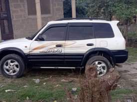 A picture of 1996 Toyota Rav4 old Model old model