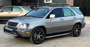 A picture of KINZZYAUTO S 08109018982 4 900 000 Refer and earn ks