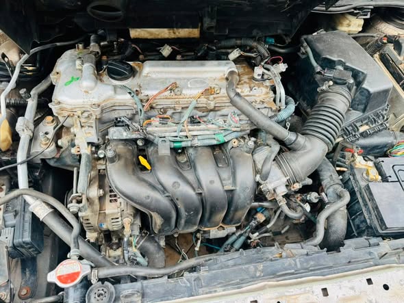 A picture of 2010 TOYOTA COROLLA