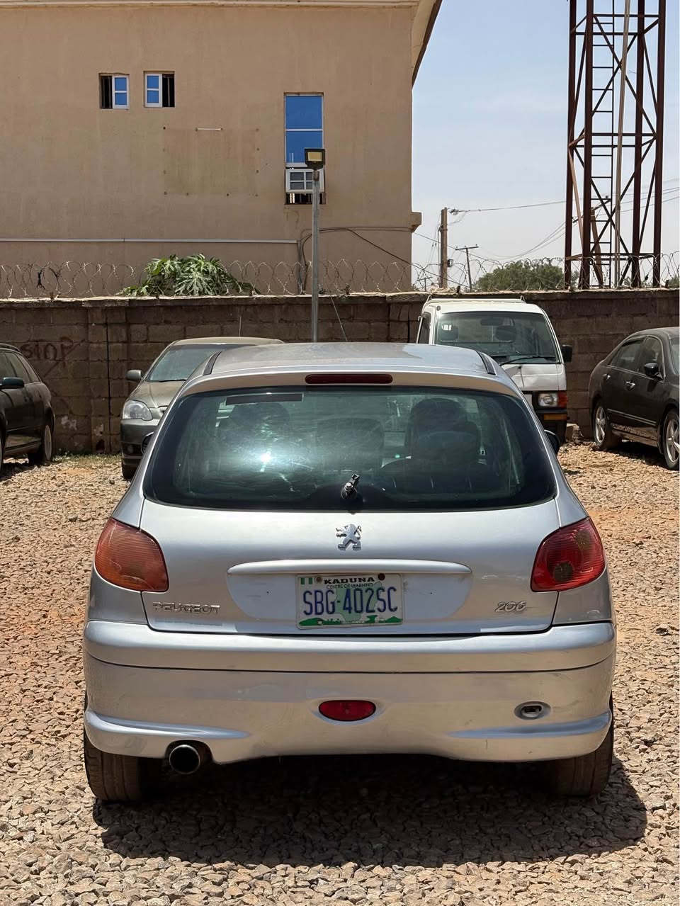 A picture of Peugeot 206 09033111020