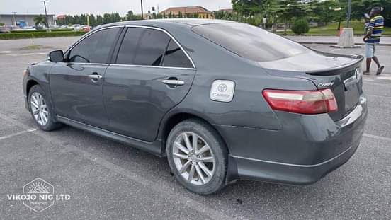 A picture of 2008 Toyota Camry Sport