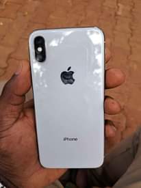 A picture of Iphone X
