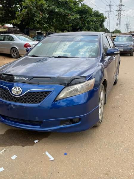 A picture of DEALER MARKET 2007 TOYOTA CAMRY V6 80 first body engine