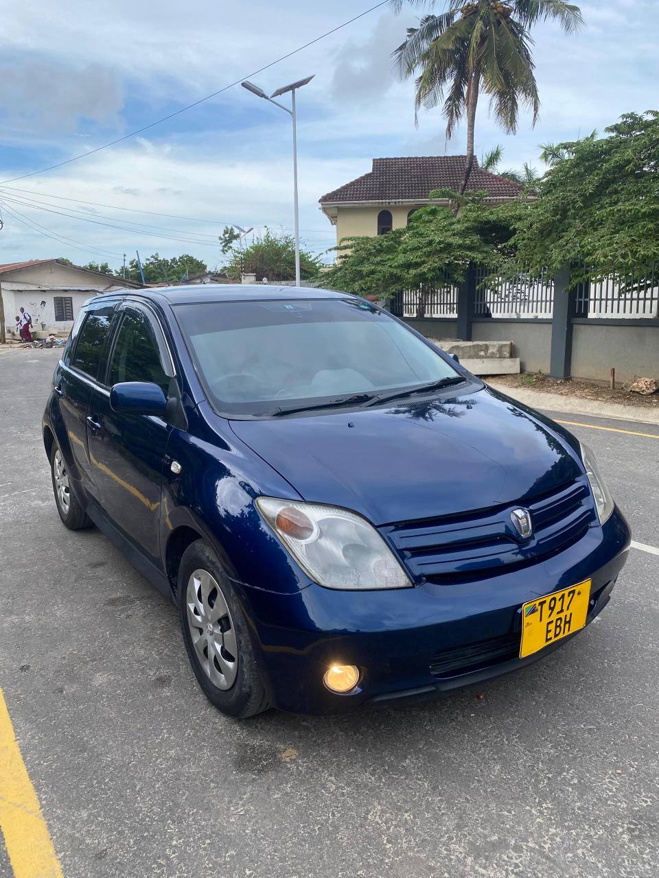 A picture of Toyota ist