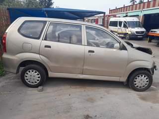 Shashi U.
