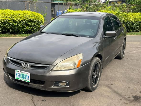 A picture of HONDA ACCORD 2004 EOD N2 700 000