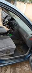 A picture of 2004 Toyota Avensis Saloon