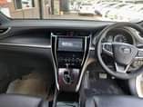 A picture of 2015 Toyota Harrier