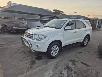 used toyota fortuner