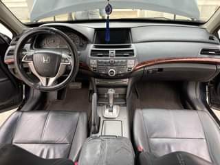 A picture of 2012 HONDA ACCORD