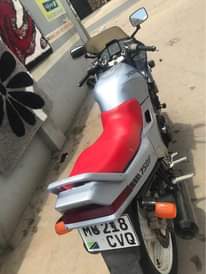 A picture of honda vfr 750