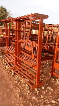 A picture of Shoe rack