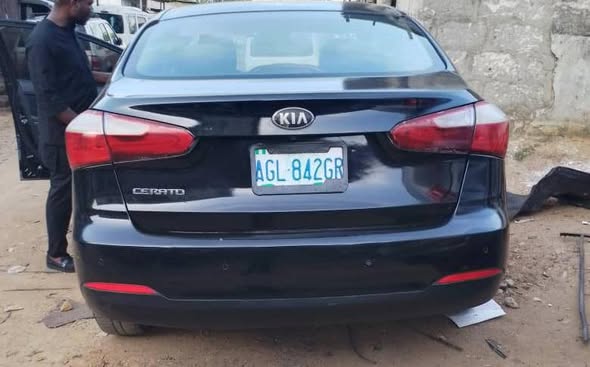 A picture of KIA CERATO 2013
