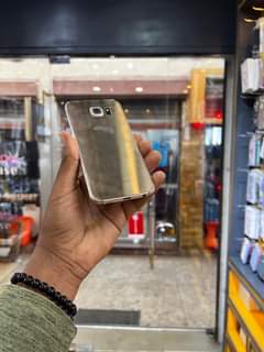 A picture of Samsung galaxy s6 used