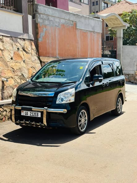 A picture of Toyota Noah X Edition 40m Negotiable