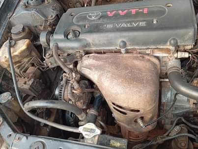 A picture of 2004 Toyota Camry