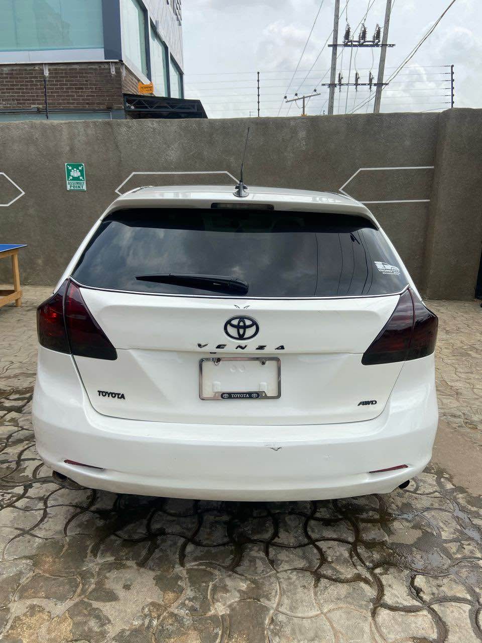 A picture of Toyota Venza