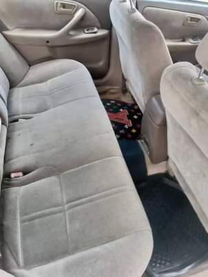 A picture of Drop light Camry