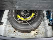 A picture of Cho Cho Cho viola ca HYUNDAI