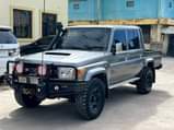 A picture of LANDCRUSER v8