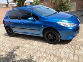 A picture of Very clean 307 Peugeot