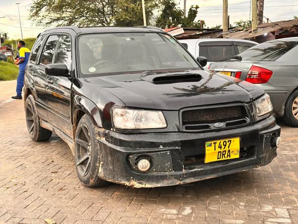 A picture of Subaruu Cross Sport