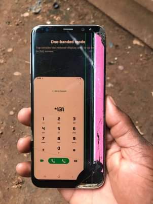 A picture of Samsung S8 plus 128gb double line.