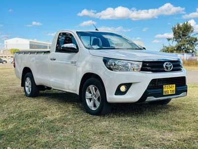 used toyota hilux