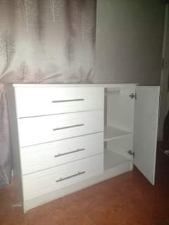 chest=of=drawers