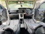 A picture of selling toyota rumion new