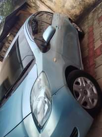 A picture of Vitz new 2005