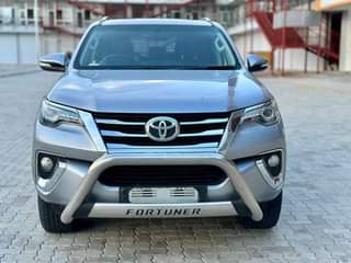 A picture of 2016 Toyota Toyota FORTUNER