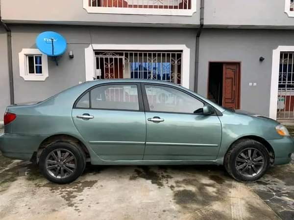 A picture of 2004 Toyota corolla Belgium grade Silent engine Perfect transmission Ac