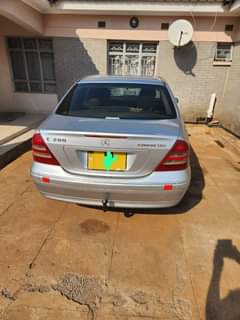 mercedes benz c200