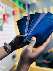 A picture of Samsung Galaxy Note 9 128gb 1 2sim