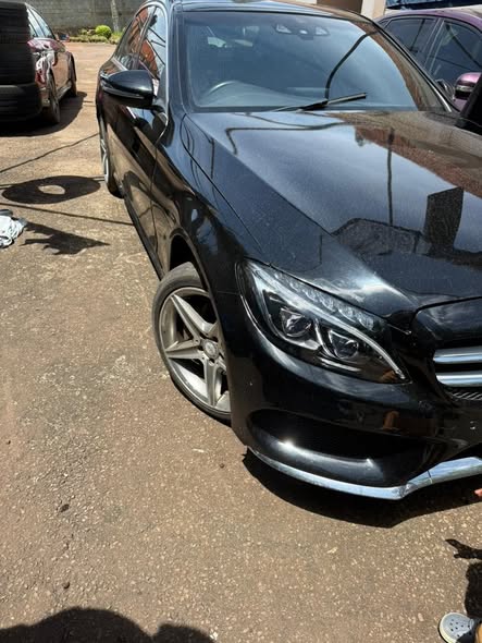 A picture of Mercedes benz c220 diesel
