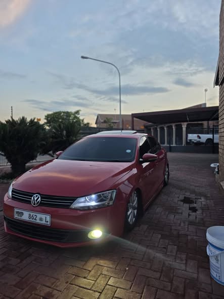 Karabo R.